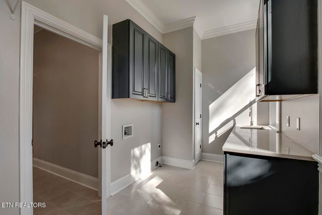 135 Amanda Drive, Oak Ridge, TN 37830