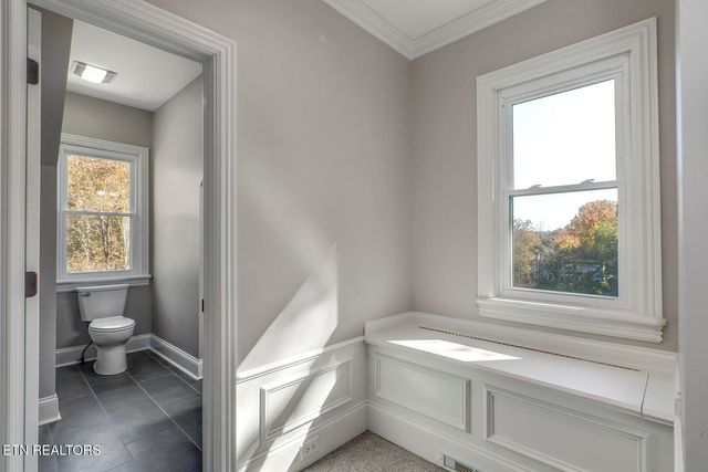 135 Amanda Drive, Oak Ridge, TN 37830