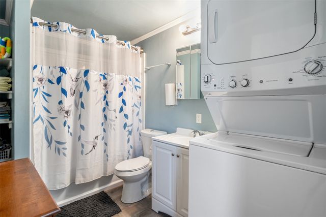 205 Scott Lane, Gun Barrel City, TX 75156