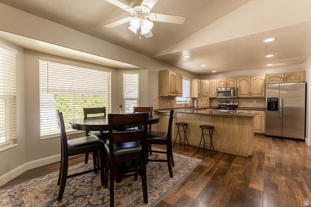 1828 W 1400 N, Clinton, UT 84015