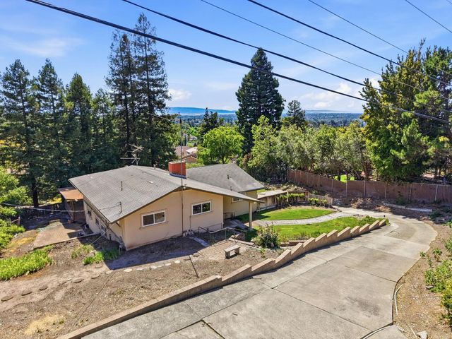 208 Mill Creek Road, Fremont, CA 94539