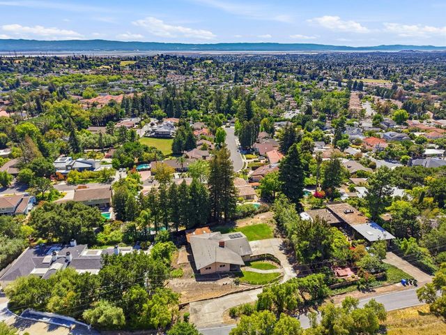 208 Mill Creek Road, Fremont, CA 94539