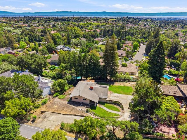 208 Mill Creek Road, Fremont, CA 94539