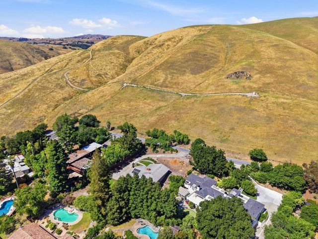 208 Mill Creek Road, Fremont, CA 94539