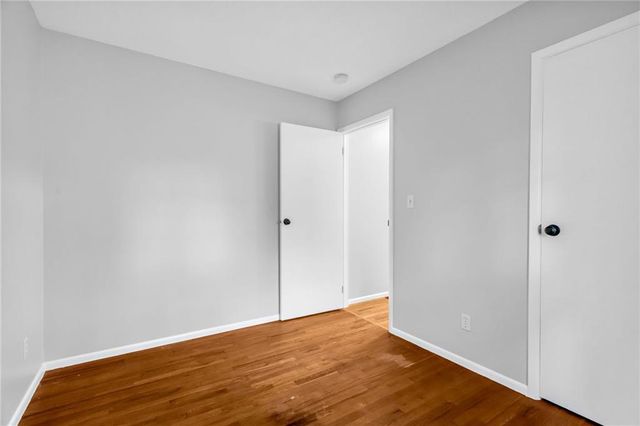 18805 E Arrowhead Drive, Independence, MO 64056