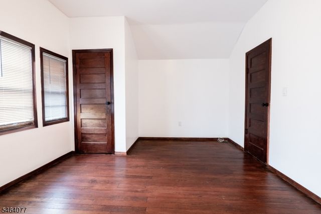 357 Ridgewood Ave, Newark City, NJ 07112