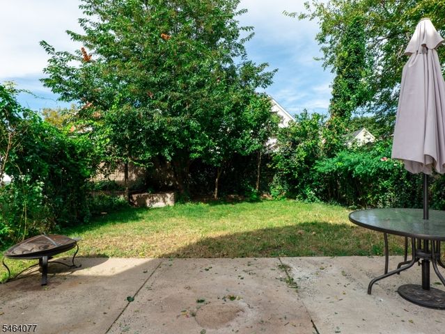 357 Ridgewood Ave, Newark City, NJ 07112