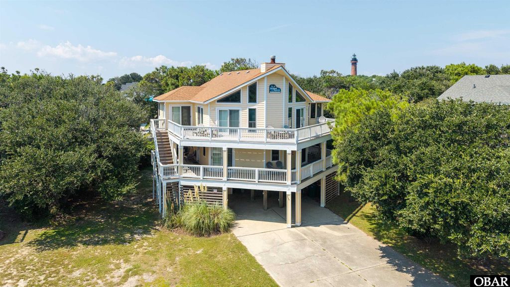 Image 1 of property listing at 1154 Franklyn Street, Corolla, NC 27927