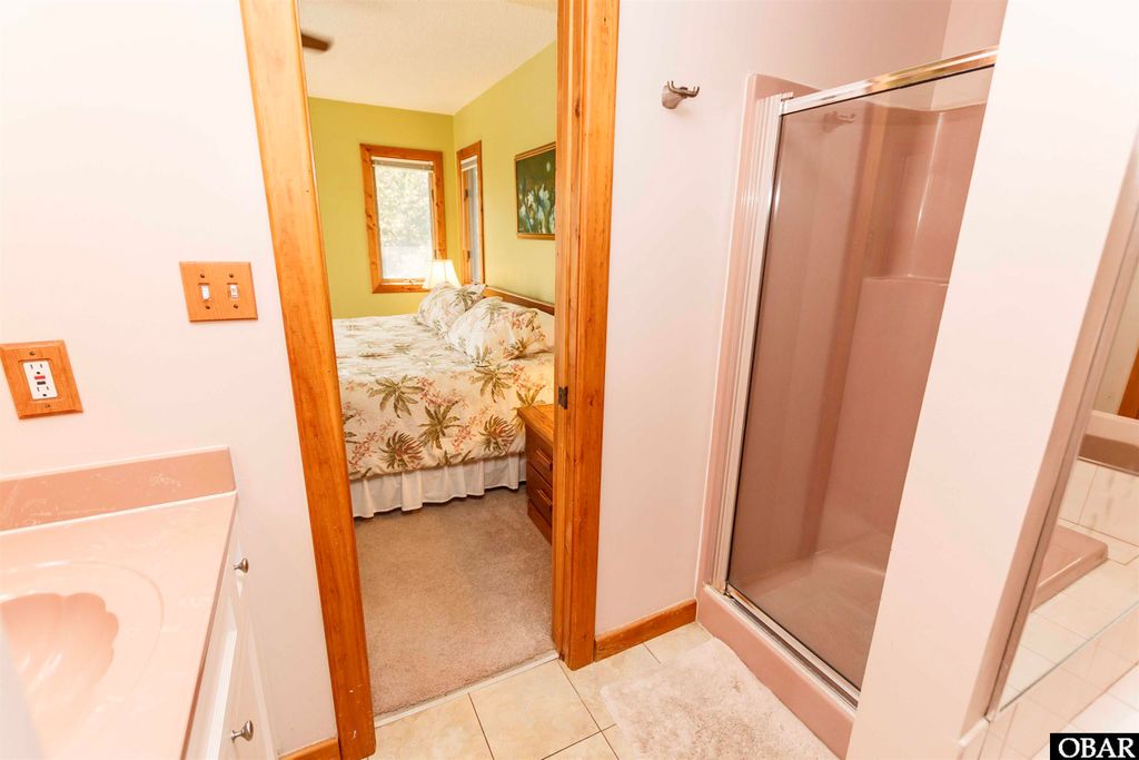 Image 20 of property listing at 1154 Franklyn Street, Corolla, NC 27927