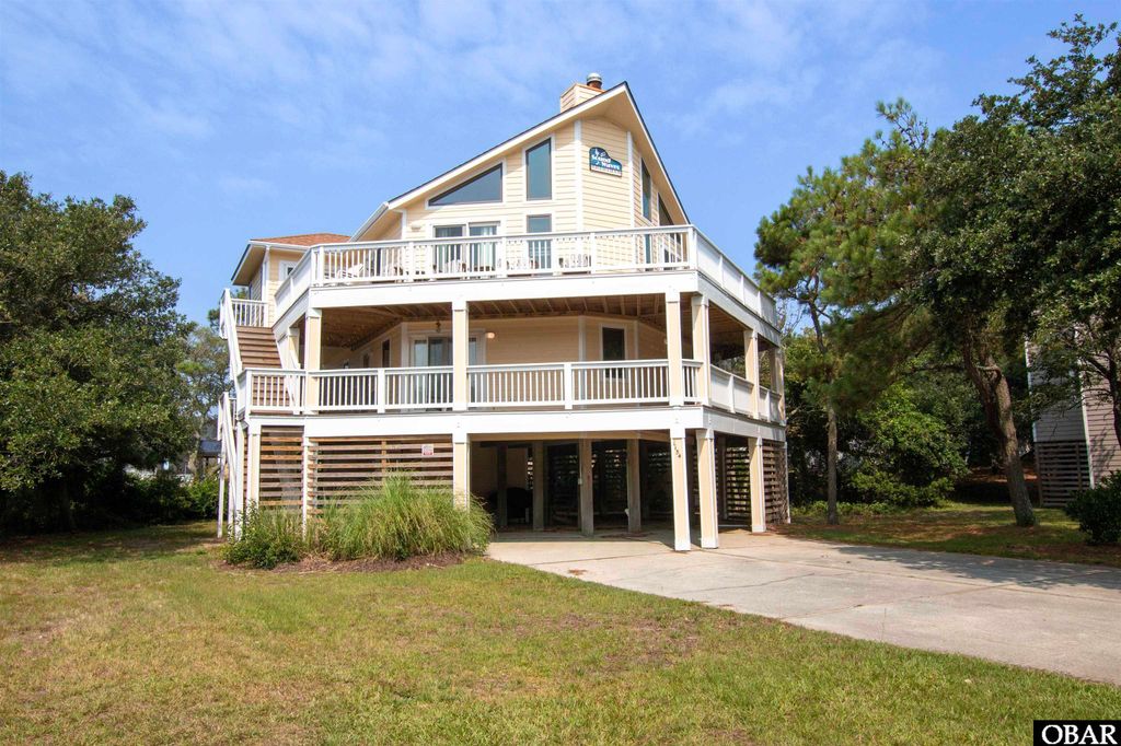Image 54 of property listing at 1154 Franklyn Street, Corolla, NC 27927