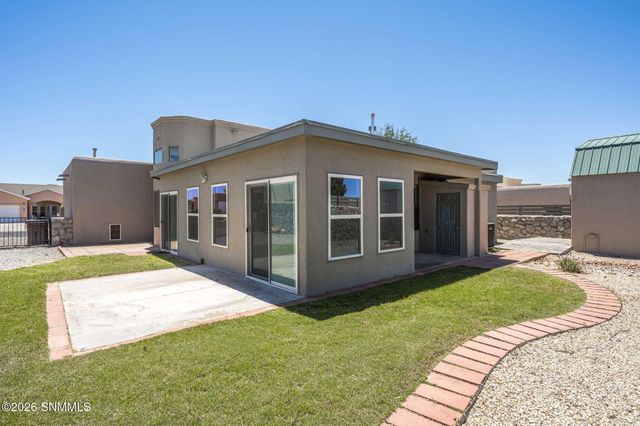 3953 Schooner Loop, Las Cruces, NM 88012