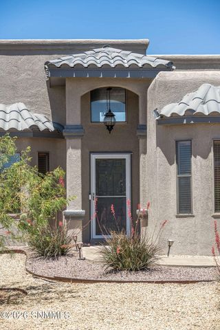 3953 Schooner Loop, Las Cruces, NM 88012