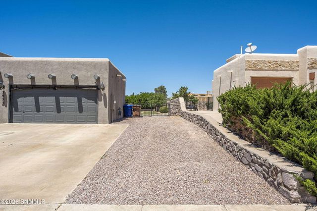 3953 Schooner Loop, Las Cruces, NM 88012