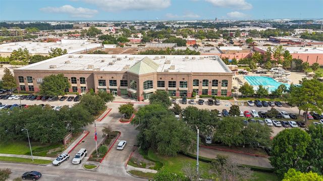 53 Versante Court, Houston, TX 77070