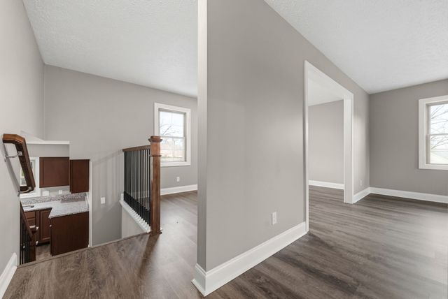 1022 Great Oaks Dr, Hopkinsville, KY 42240