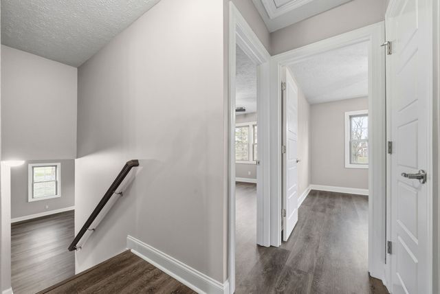 1022 Great Oaks Dr, Hopkinsville, KY 42240