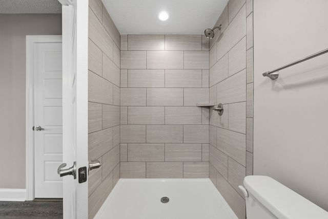 1022 Great Oaks Dr, Hopkinsville, KY 42240