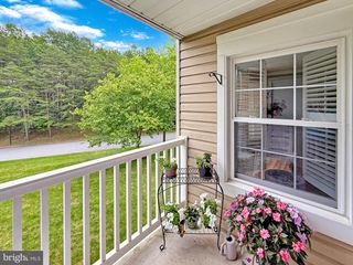 1 GINFORD PL #202, Catonsville, MD 21228
