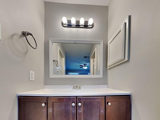 4126 Pocahontas Drive, Baytown, TX 77521