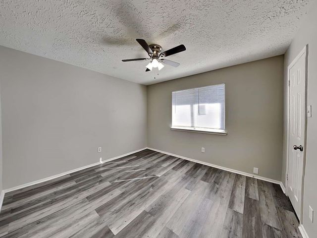 4126 Pocahontas Drive, Baytown, TX 77521