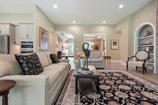 789 Brooke View Drive, Canton, GA 30115