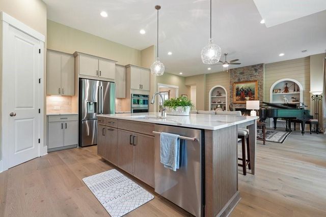 789 Brooke View Drive, Canton, GA 30115