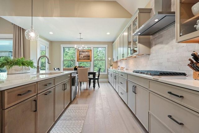789 Brooke View Drive, Canton, GA 30115