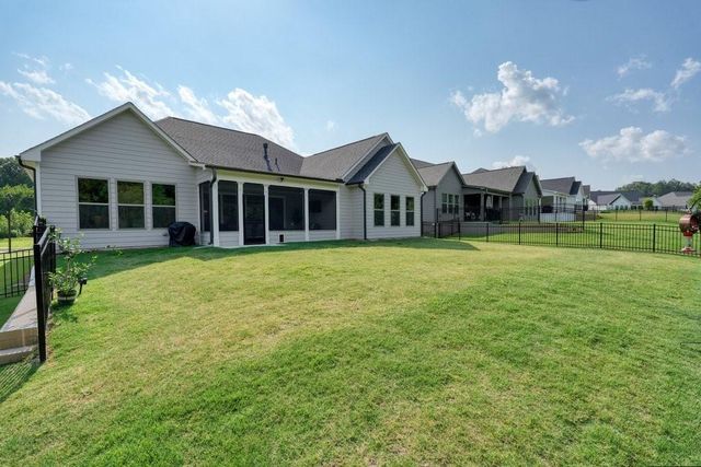 789 Brooke View Drive, Canton, GA 30115