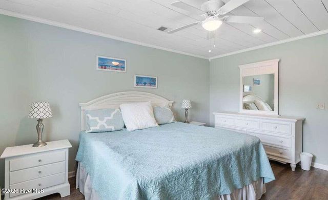 422 32nd Street, Sunset Beach, NC 28468