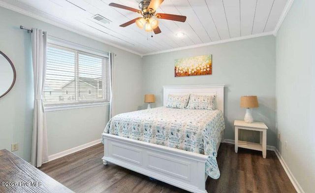 422 32nd Street, Sunset Beach, NC 28468