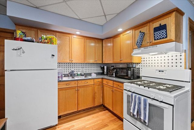 7136 Windsor Avenue 1R, Berwyn, IL 60402