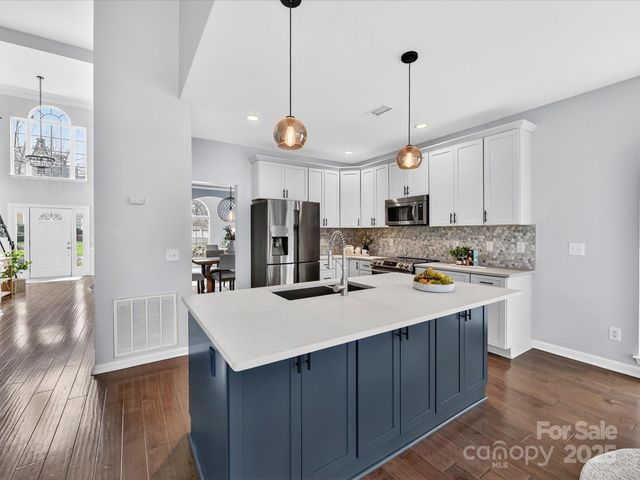 15815 Lavenham Road, Huntersville, NC 28078