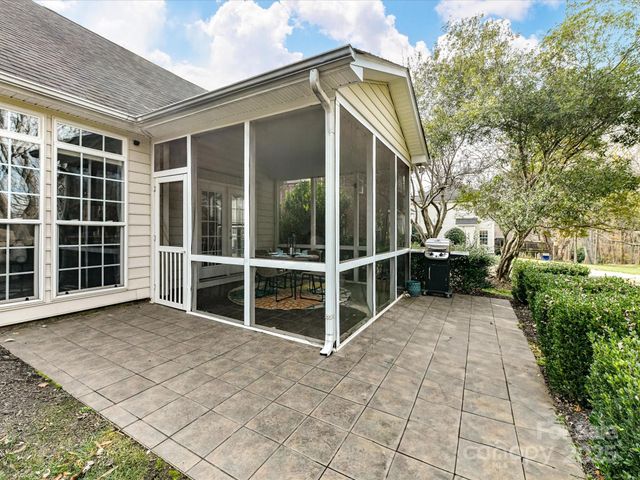 15815 Lavenham Road, Huntersville, NC 28078