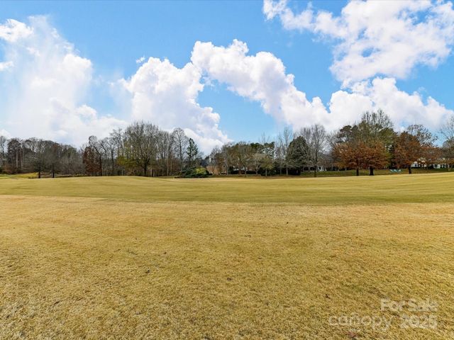 15815 Lavenham Road, Huntersville, NC 28078