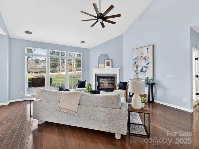 15815 Lavenham Road, Huntersville, NC 28078