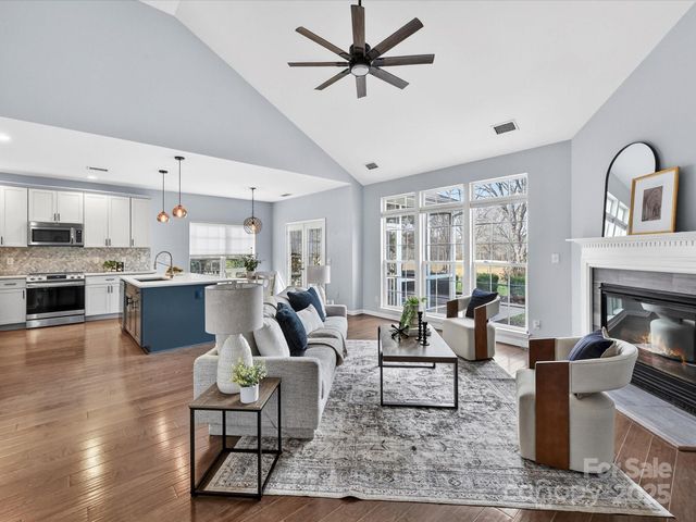 15815 Lavenham Road, Huntersville, NC 28078