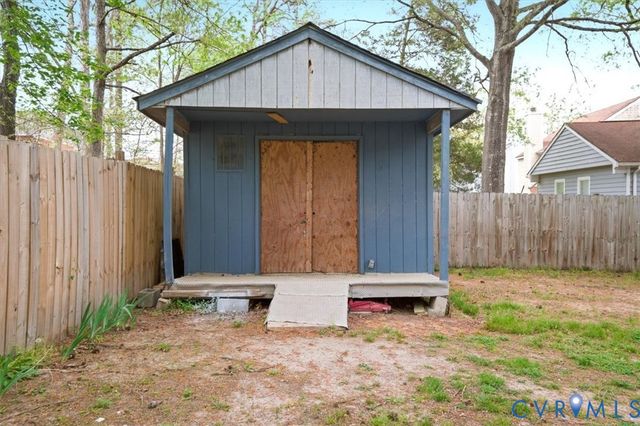 3016 S Ridge Dr, Midlothian, VA 23112