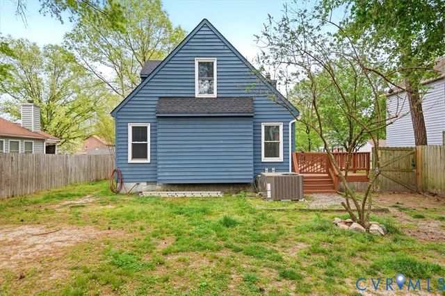 3016 S Ridge Dr, Midlothian, VA 23112