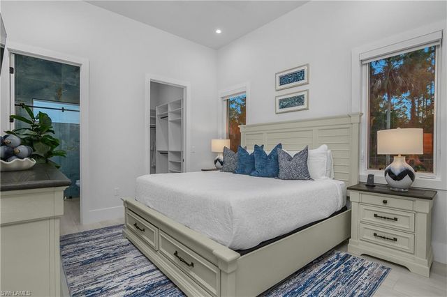 788 9th ST SW, Naples, FL 34117