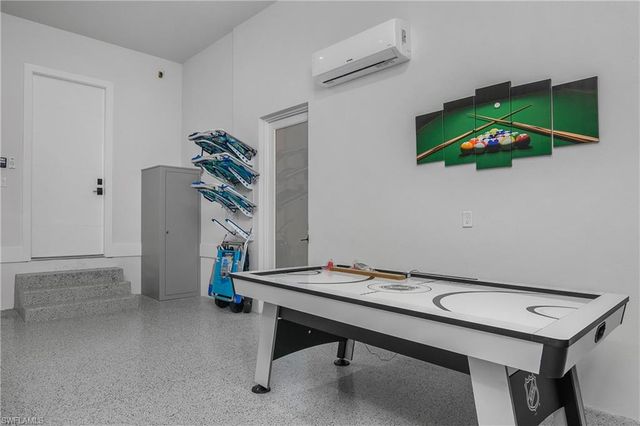 788 9th ST SW, Naples, FL 34117