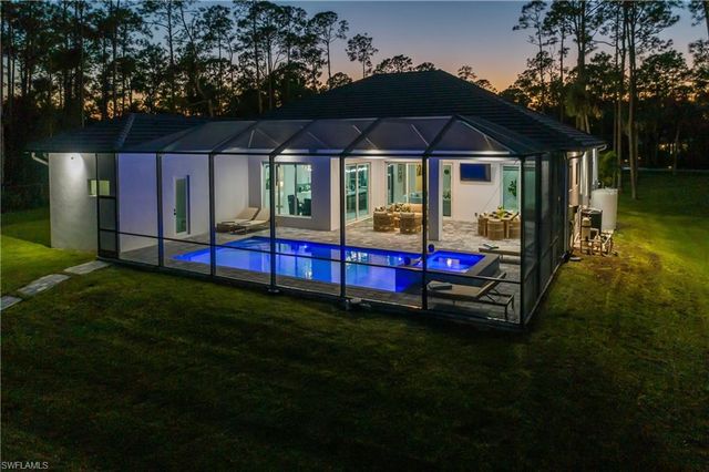 788 9th ST SW, Naples, FL 34117