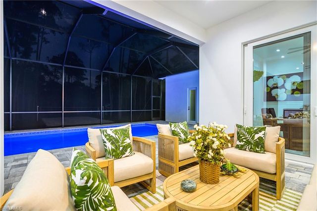 788 9th ST SW, Naples, FL 34117