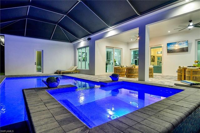 788 9th ST SW, Naples, FL 34117