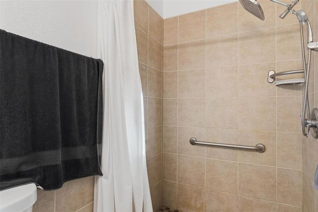 55 Meadow Lane, Choctaw, OK 73020