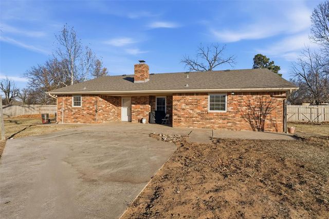 55 Meadow Lane, Choctaw, OK 73020