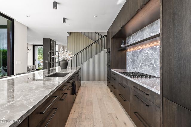 7719 N 13TH Place, Phoenix, AZ 85020