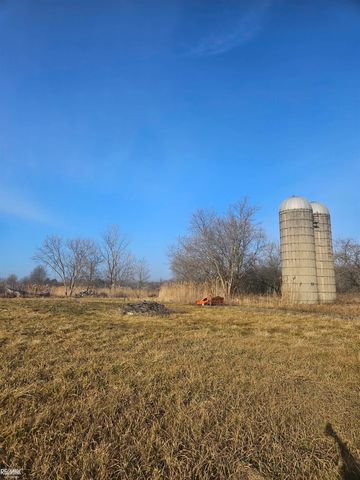 5082 Palms Road, Casco, MI 48064