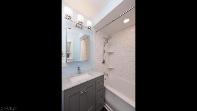 12 Craig Pl, Cranford Twp., NJ 07016