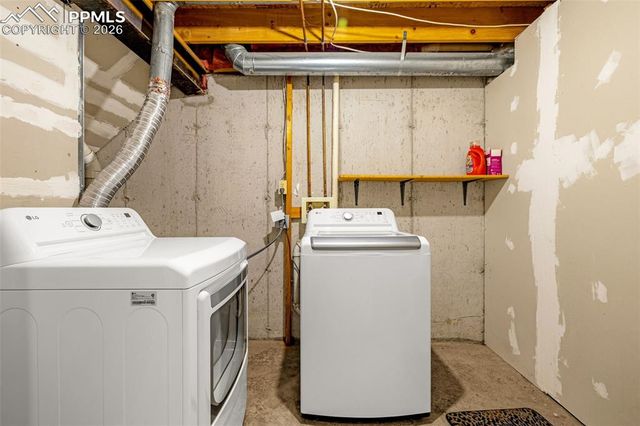 512 Harvest Moon Road, Fountain, CO 80817