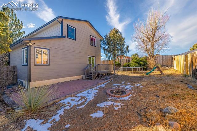 512 Harvest Moon Road, Fountain, CO 80817